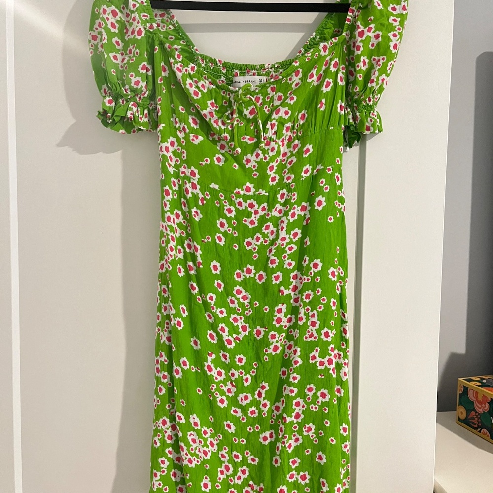Faithfull the Brand Dress flowers - Picture 3 of 3